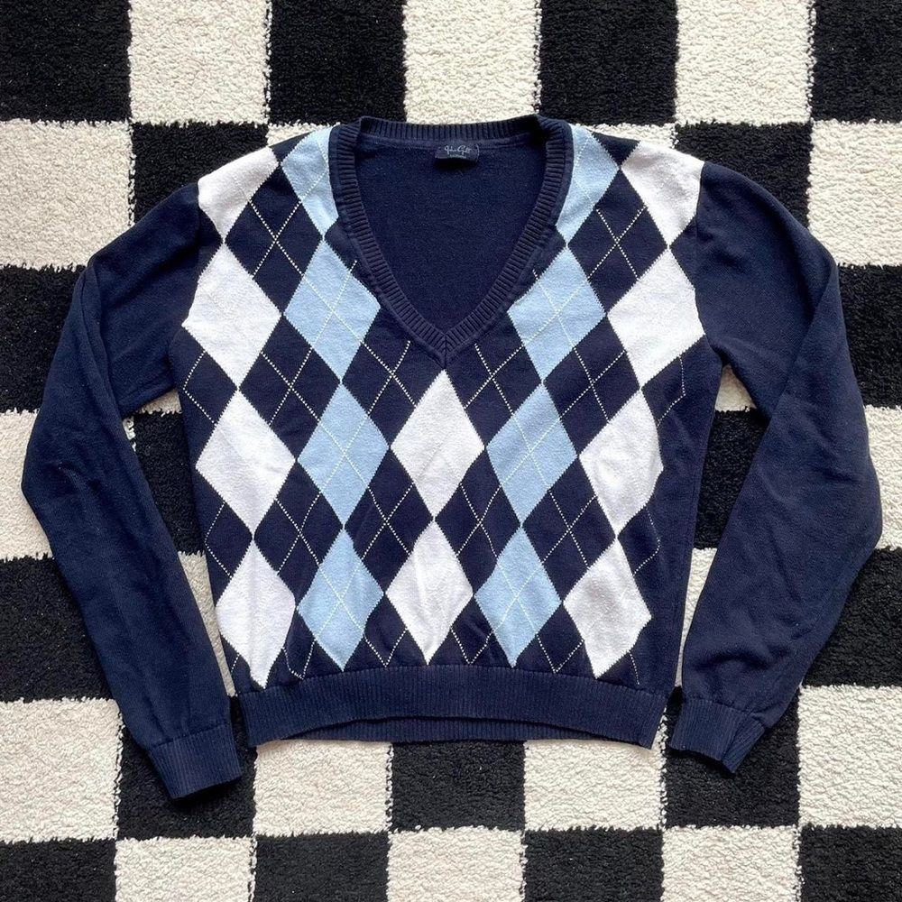 Brandy Melville Blue Argyle V-Neck Sweater